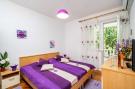 Holiday homeCroatia - Eastern Croatia: Apartments &amp; Rooms Mara &amp; Petrunjela - Del