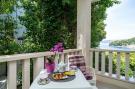 Holiday homeCroatia - Eastern Croatia: Apartments &amp; Rooms Mara &amp; Petrunjela - Del