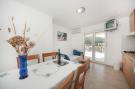 FerienhausKroatien - : Bertie's Lodge - Two Bedroom Apartment with Terrac