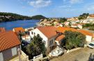 FerienhausKroatien - : Bertie's Lodge - Two Bedroom Apartment with Terrac