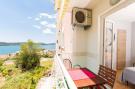 FerienhausKroatien - : Villa Stil - One Bedroom Apartment with Balcony an