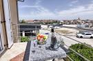 VakantiehuisKroatië - Oost Kroatië: Apartments Victoria - One Bedroom Apartment with T