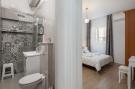 FerienhausKroatien - : Apartments Tomas- Standard One Bedroom Apartment w