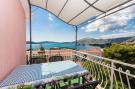 FerienhausKroatien - : Villa Stil - One Bedroom Apartment with Balcony an