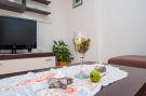 VakantiehuisKroatië - Oost Kroatië: Apartment Spalato - Three Bedroom Apartment with T