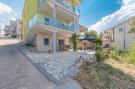 VakantiehuisKroatië - Oost Kroatië: Apartments Lilly - Two Bedroom Apartment with Terr