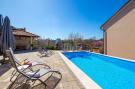 FerienhausKroatien - : Villa Lemily - Five Bedroom Villa with Swimming Po