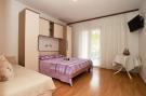 FerienhausKroatien - : Apartments Pezo - Two Bedroom Apartment with Balco