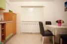 FerienhausKroatien - : Apartments Pezo - Superior One Bedroom Apartment (