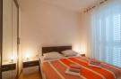 Holiday homeCroatia - Eastern Croatia: Apartment Stipic Omis - Three Bedroom Apartment wi