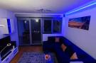 VakantiehuisKroatië - Oost Kroatië: Apartment Sunrise - One Bedroom Apartment with Bal