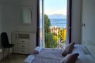 VakantiehuisKroatië - Oost Kroatië: Holiday Home Mico - Three Bedroom Holiday Home wit