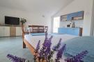 FerienhausKroatien - : Apartments Robi - Two Bedroom Apartment with Terra