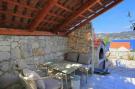 FerienhausKroatien - : Seafront House Antonia - Two Bedroom Holiday Home 