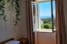 VakantiehuisKroatië - Oost Kroatië: Apartment Solvit - Three Bedroom Apartment with Te