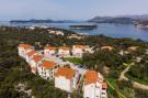 FerienhausKroatien - : Apartment 3 beaches with free parking - Two Bedroo