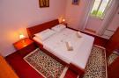 VakantiehuisKroatië - Oost Kroatië: Villa Captain’s Home - Four Bedroom Holiday Home w