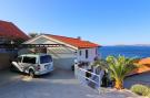 VakantiehuisKroatië - Oost Kroatië: Seaside Apartments Hrkać - Studio Apartment with T