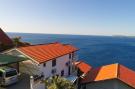 VakantiehuisKroatië - Oost Kroatië: Seaside Apartments Hrkać - Studio Apartment with T