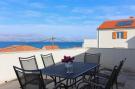 FerienhausKroatien - : Apartment Perina - Comfort Two Bedroom Apartment w