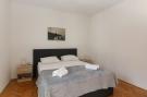 FerienhausKroatien - : Apartment Perina - Comfort Two Bedroom Apartment w