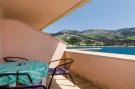 FerienhausKroatien - : Apartments Bezek - Two bedroom Apartment with Sea 