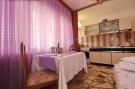 FerienhausKroatien - : Apartments Villa Marijana - Standard One Bedroom A