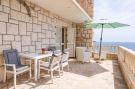 VakantiehuisKroatië - Oost Kroatië: Apartment Begovica - Two Bedroom Apartment with Te