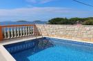 VakantiehuisKroatië - Oost Kroatië: Holiday Home Adriatic View-Three Bedroom Apartment