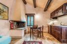 Holiday homeItaly - : Melo