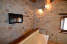 Holiday homeItaly - : Castello Fatato Sogni