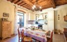 Holiday homeItaly - : Linda