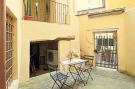 Holiday homeItaly - : Anna Anfiteatro di Lucca