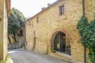 Holiday homeItaly - : Rocca