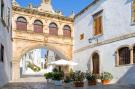 Holiday homeItaly - : Palazzo Ostuni