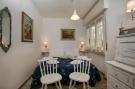 Holiday homeItaly - : Castagneto 2-Azalea