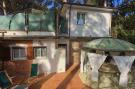 Holiday homeItaly - : Castagneto 2-Azalea