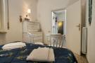 Holiday homeItaly - : Castagneto 2-Azalea