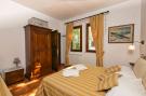 Holiday homeItaly - : Sassetta 2 Castagno