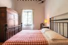 Holiday homeItaly - : Casa La Ruota