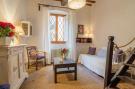 Holiday homeItaly - : Casa La Ruota