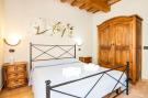 Holiday homeItaly - : Tartufo