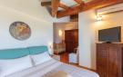 Holiday homeItaly - : Villa Cristina