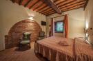 Holiday homeItaly - : Giardino - Taverna Grande