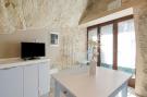 Holiday homeItaly - : La Grotta