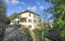 Holiday homeItaly - : Castelvecchio di Comp.