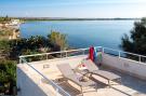 Holiday homeItaly - : Baia del mar