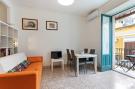 Holiday homeItaly - : Appartamento in centro a Scicli con balcone