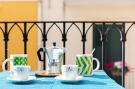 Holiday homeItaly - : Appartamento in centro a Scicli con balcone