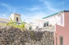 Holiday homeItaly - : BLUE SANTA TECLA